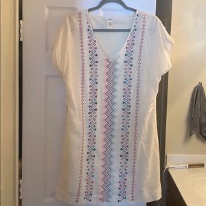 Ivory print mini dress with pockets!